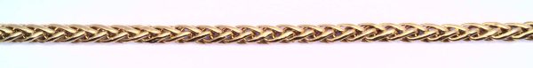 Hollow triple wheat half round wire